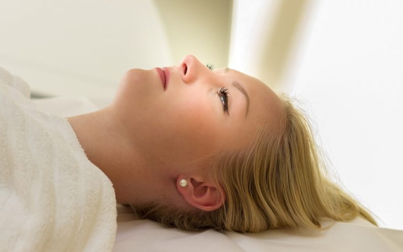 Terapija lica kisikom: estetski tretman za održavanje kože kompaktnom, elastičnom i mladom