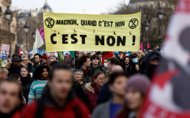 Sutra novi masovni štrajk diljem Francuske protiv mirovinske reforme
