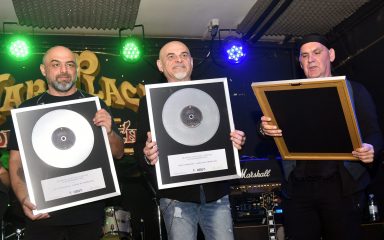 U Hard Placeu predstavljeno »30 pjesama za 30 godina«