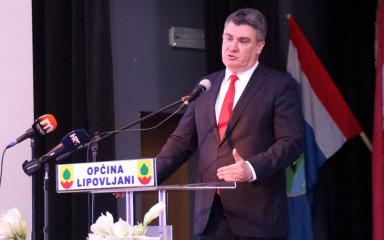 Milanović u Lipovnjanima: ” Korupcija i pohlepa obezdušuju i tjeraju ljude iz Hrvatske”