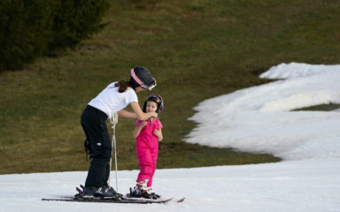 Na talijanskim Alpama uzbuna zbog manjka snijega: “Ugroženo je skijanje, ovo je kraj jedne ere”